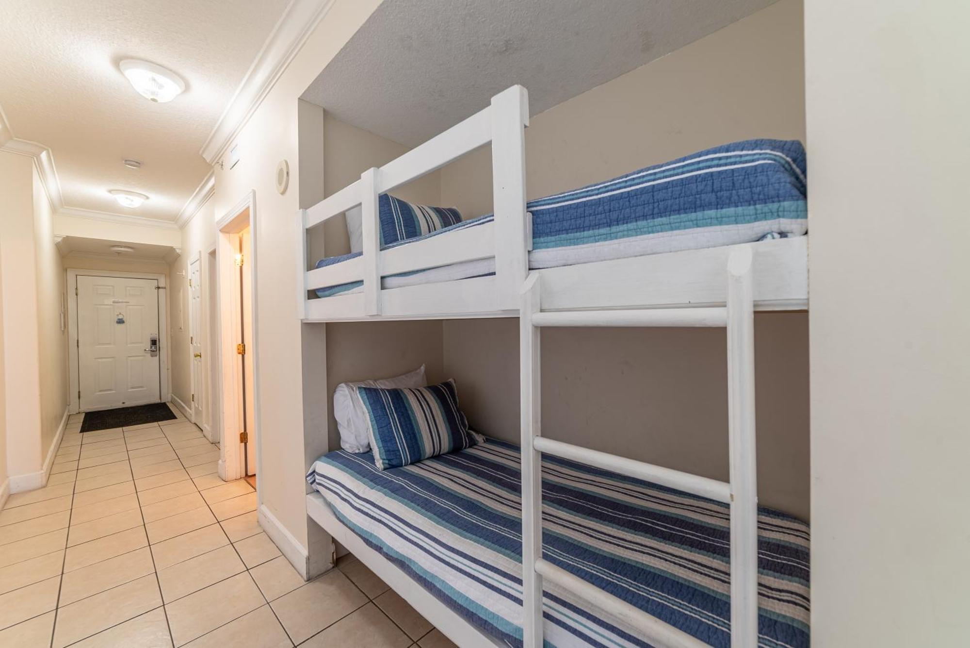 Twin Palms 1903 'no Bad Days' Holiday home Panama City Beach